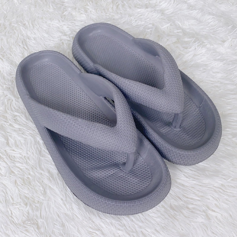 Cloud Slippers 2023: Rutschfeste und Ergonomische Flip Flops für Strand, Pool und Zuhause