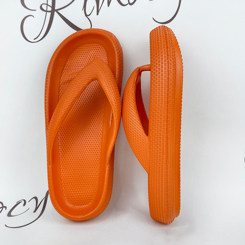 Cloud Slippers 2023: Rutschfeste und Ergonomische Flip Flops für Strand, Pool und Zuhause